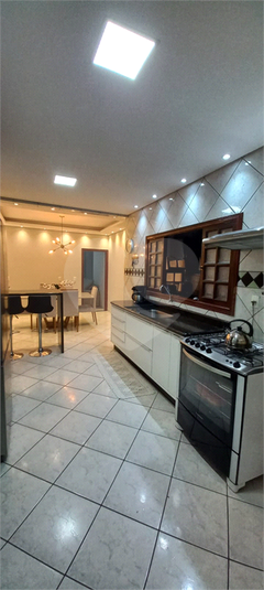 Foto REO1093971
