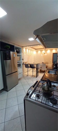 Foto REO1093971