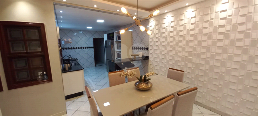 Foto REO1093971