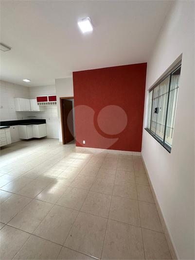 Foto REO1093978