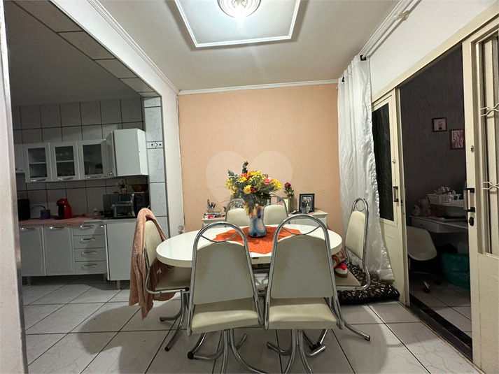 Foto REO1093982
