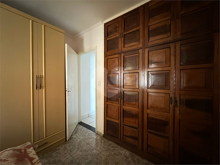 Foto REO1093982