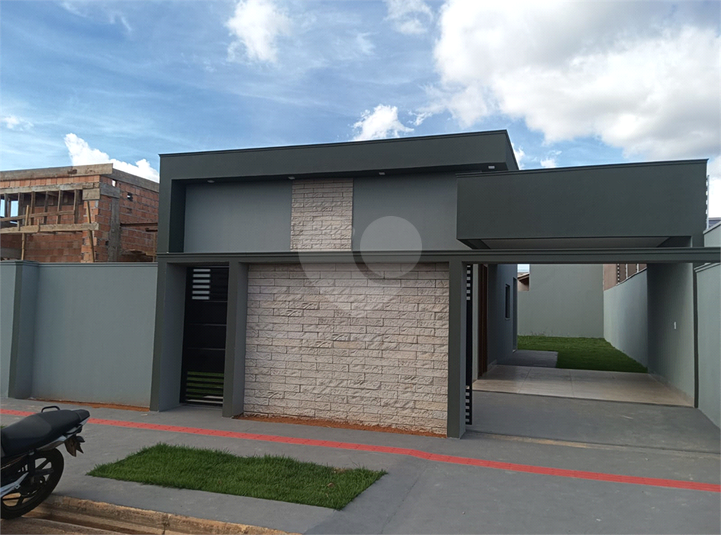 Foto REO1093993