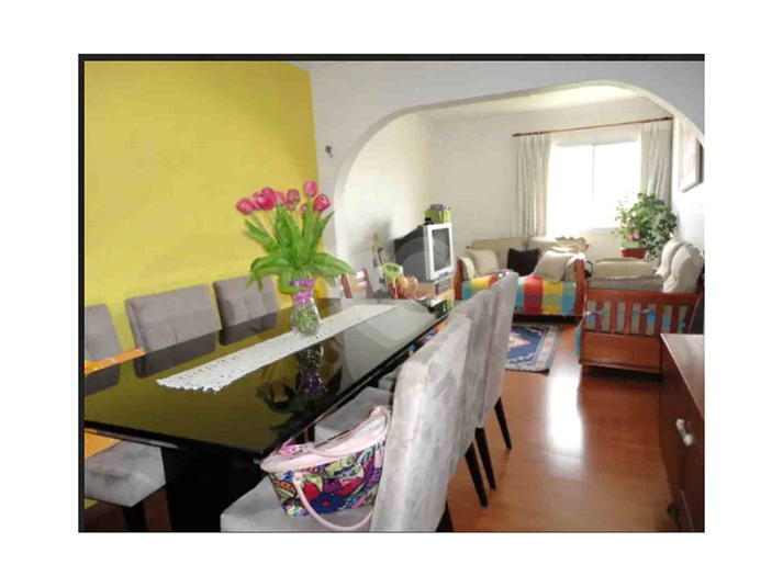 Foto REO1093998