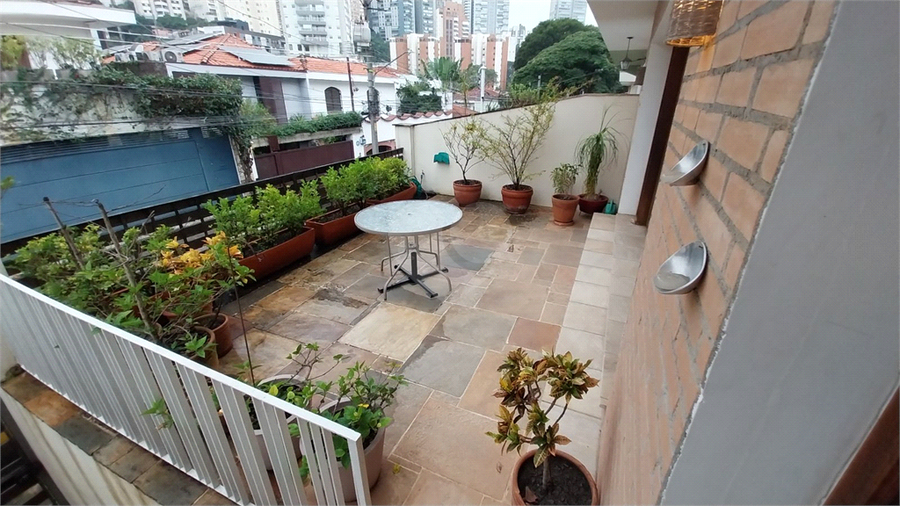 Foto REO1093999