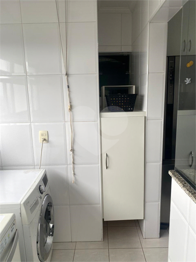 Foto REO1094003