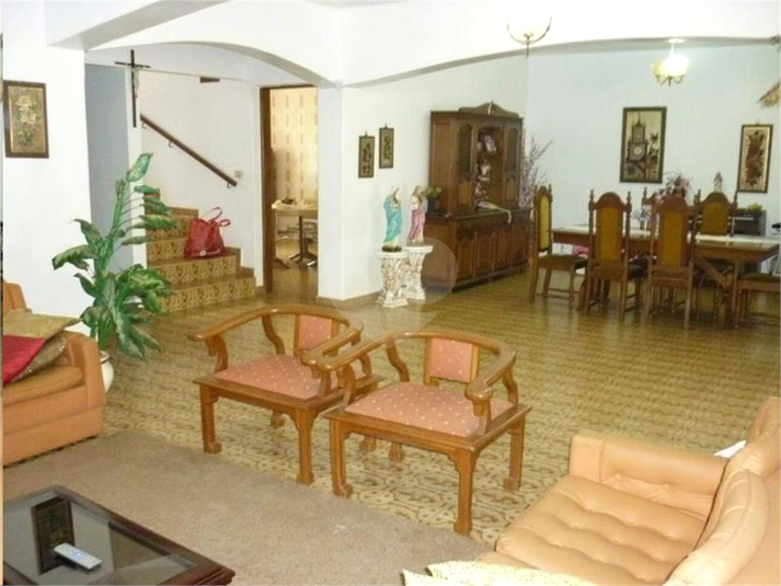 Foto REO1094009