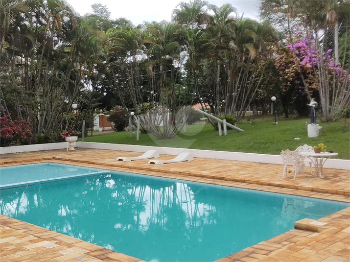 Foto REO1094009