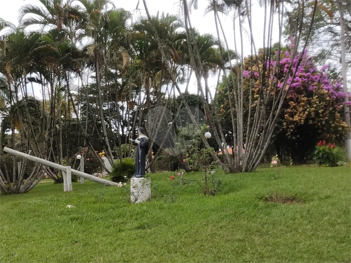 Foto REO1094009