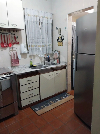 Foto REO1094015