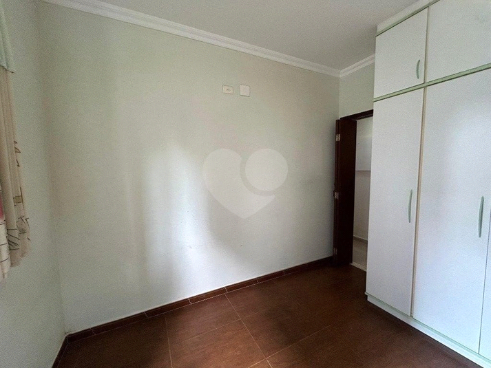 Foto REO1094020