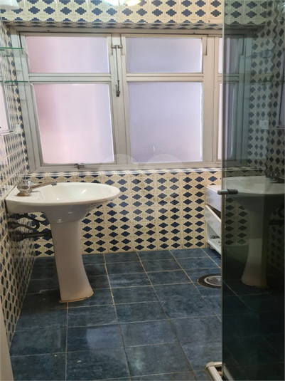 Foto REO1094029