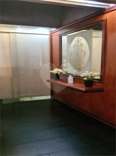 Foto REO1094029