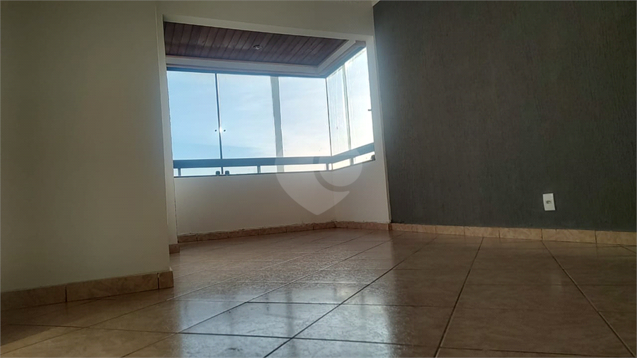 Foto REO1094037