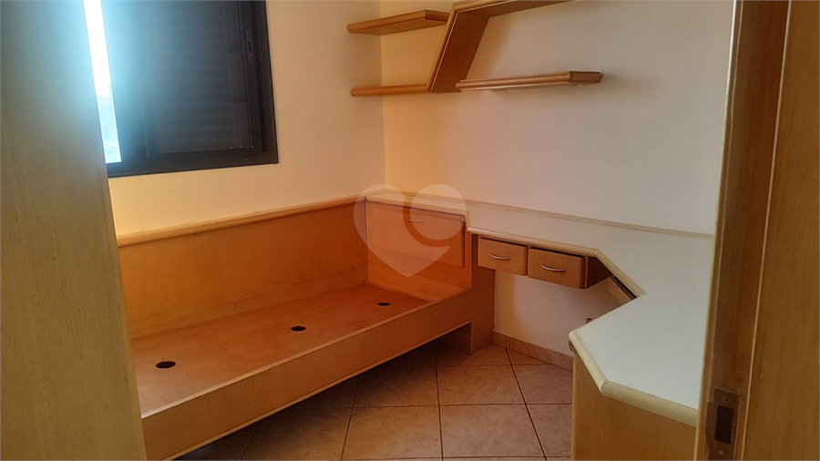 Foto REO1094037