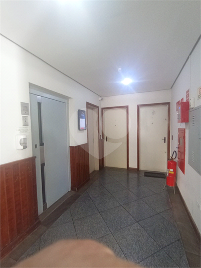 Foto REO1094044