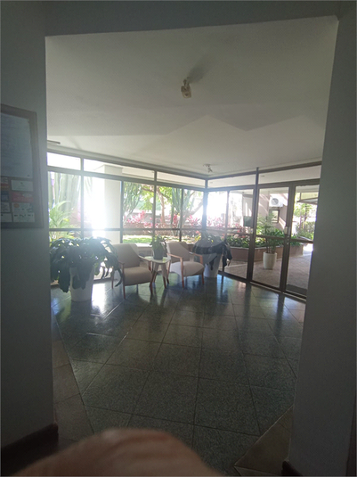 Foto REO1094044