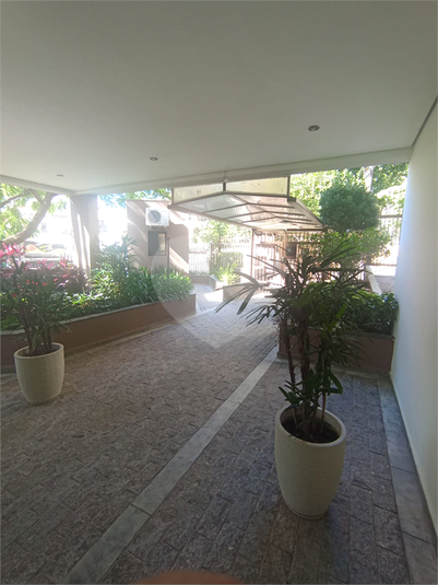 Foto REO1094044