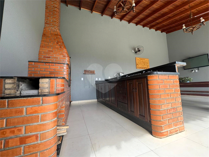 Foto REO1094051