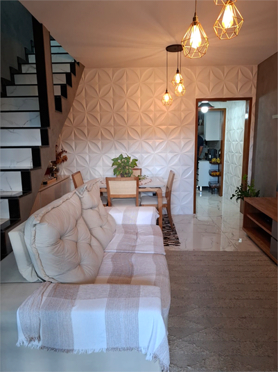 Foto REO1094052