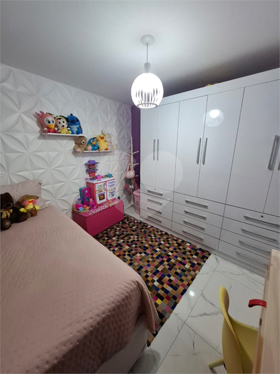 Foto REO1094052