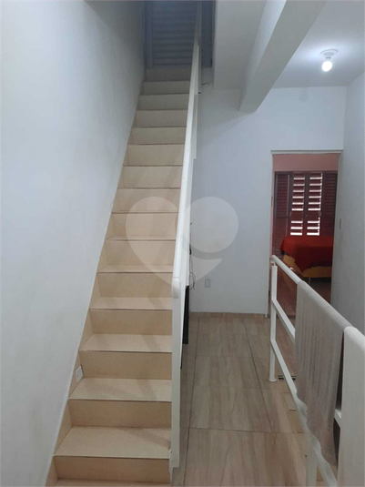 Foto REO1094059