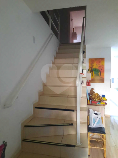 Foto REO1094059