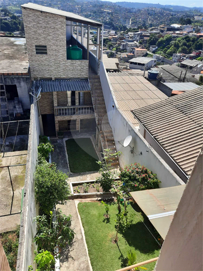 Foto REO1094059