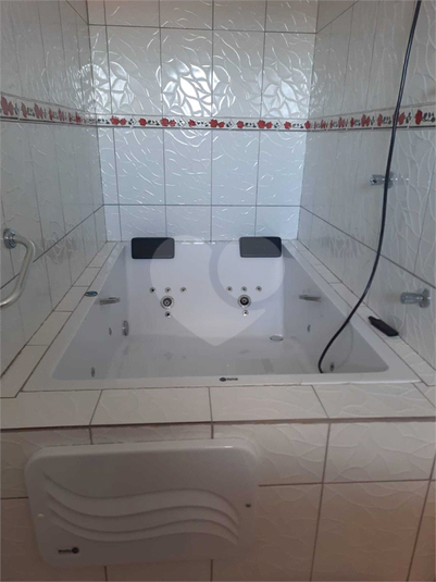 Foto REO1094059