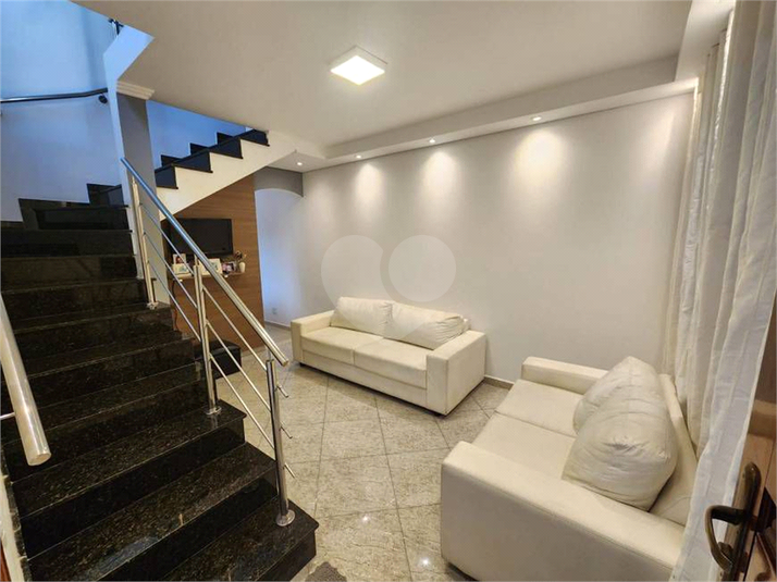 Foto REO1094064