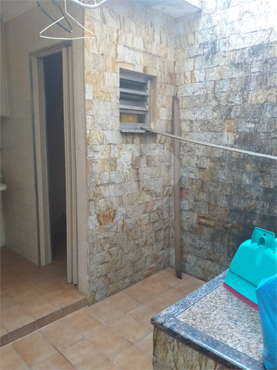 Foto REO1094070