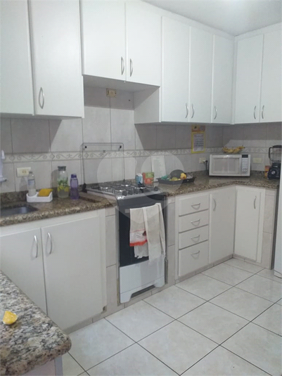 Foto REO1094070