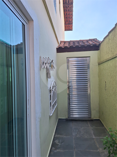 Foto REO1094077
