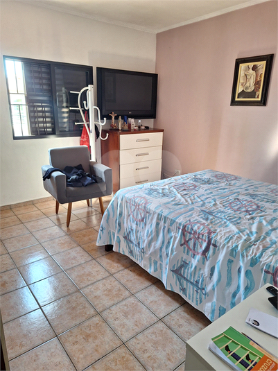 Foto REO1094077