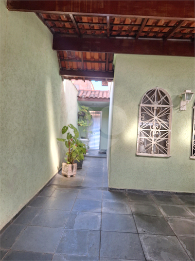 Foto REO1094077