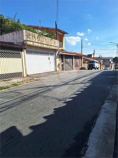 Foto REO1094077