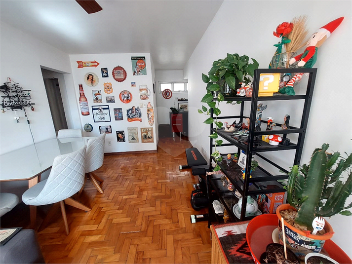 Foto REO1094081