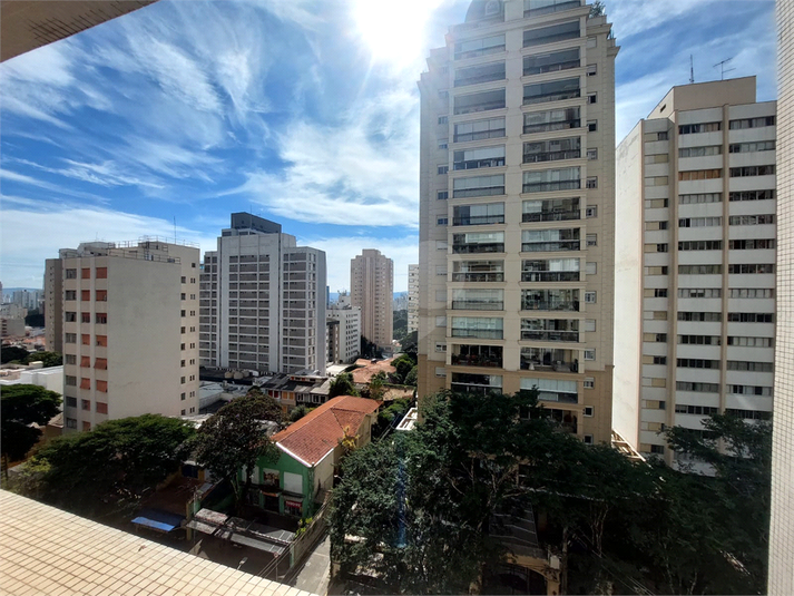 Foto REO1094081