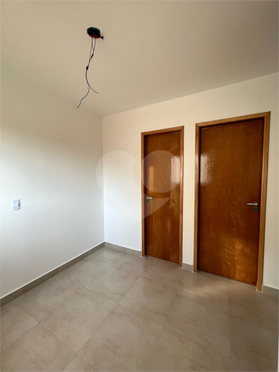 Foto REO1094093