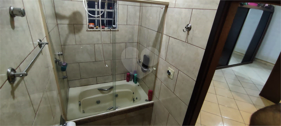 Foto REO1094096