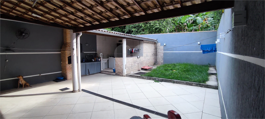 Foto REO1094096