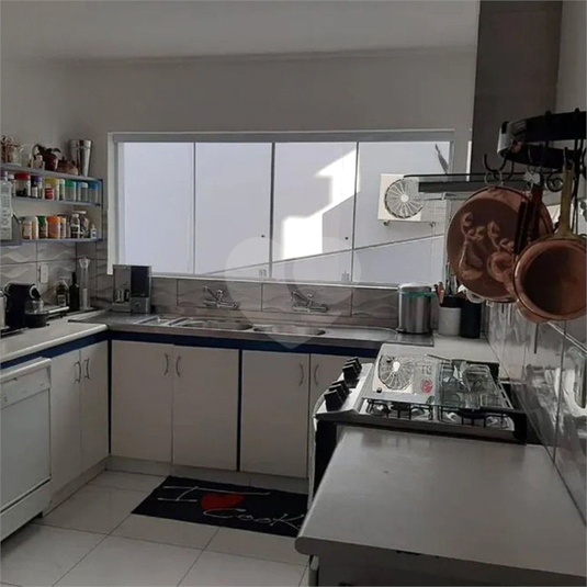 Foto REO1094112