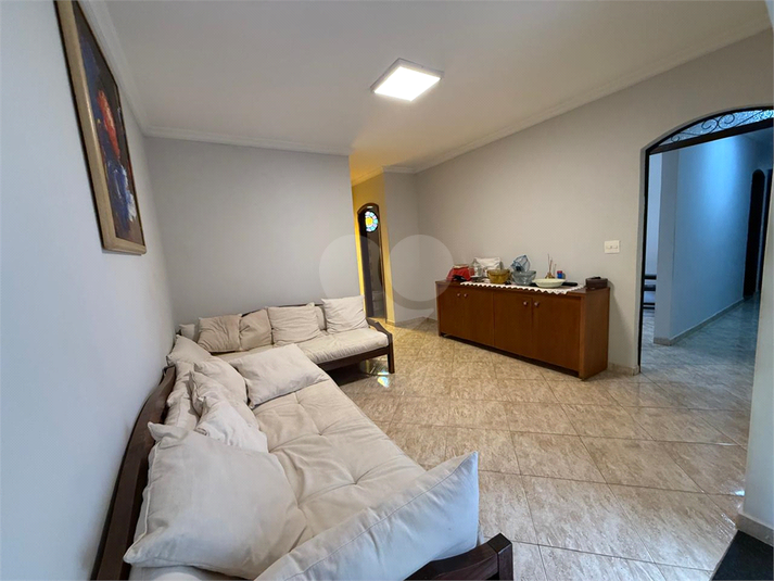 Foto REO1094119