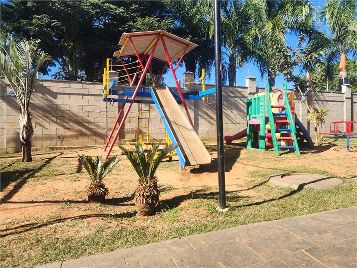 Foto REO1094158