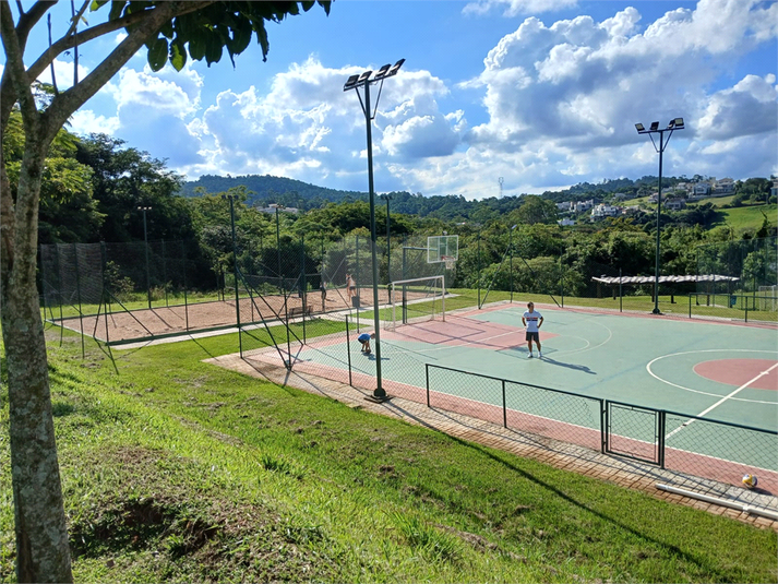 Foto REO1094159