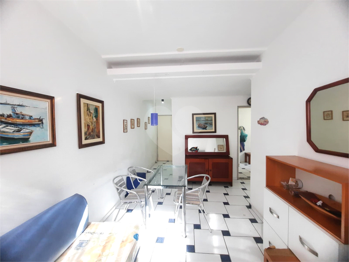 Foto REO1094168