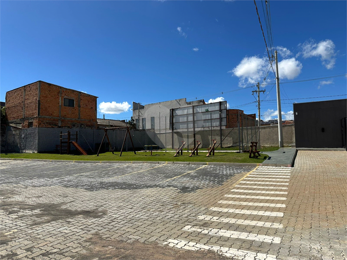 Foto REO1094177