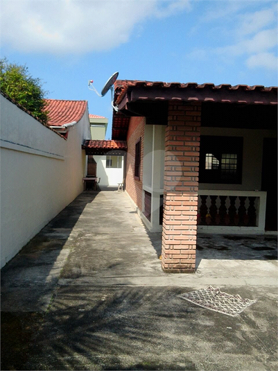 Foto REO1094178