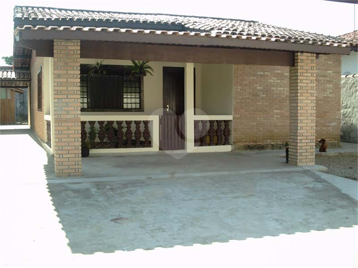 Foto REO1094178