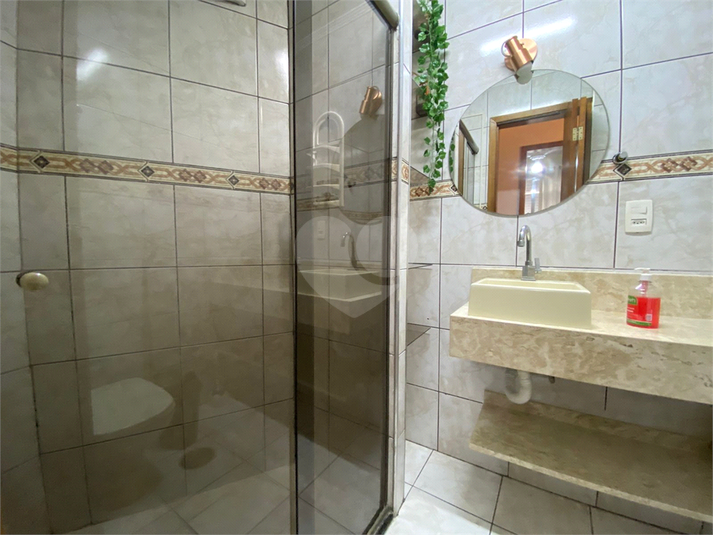 Foto REO1094181
